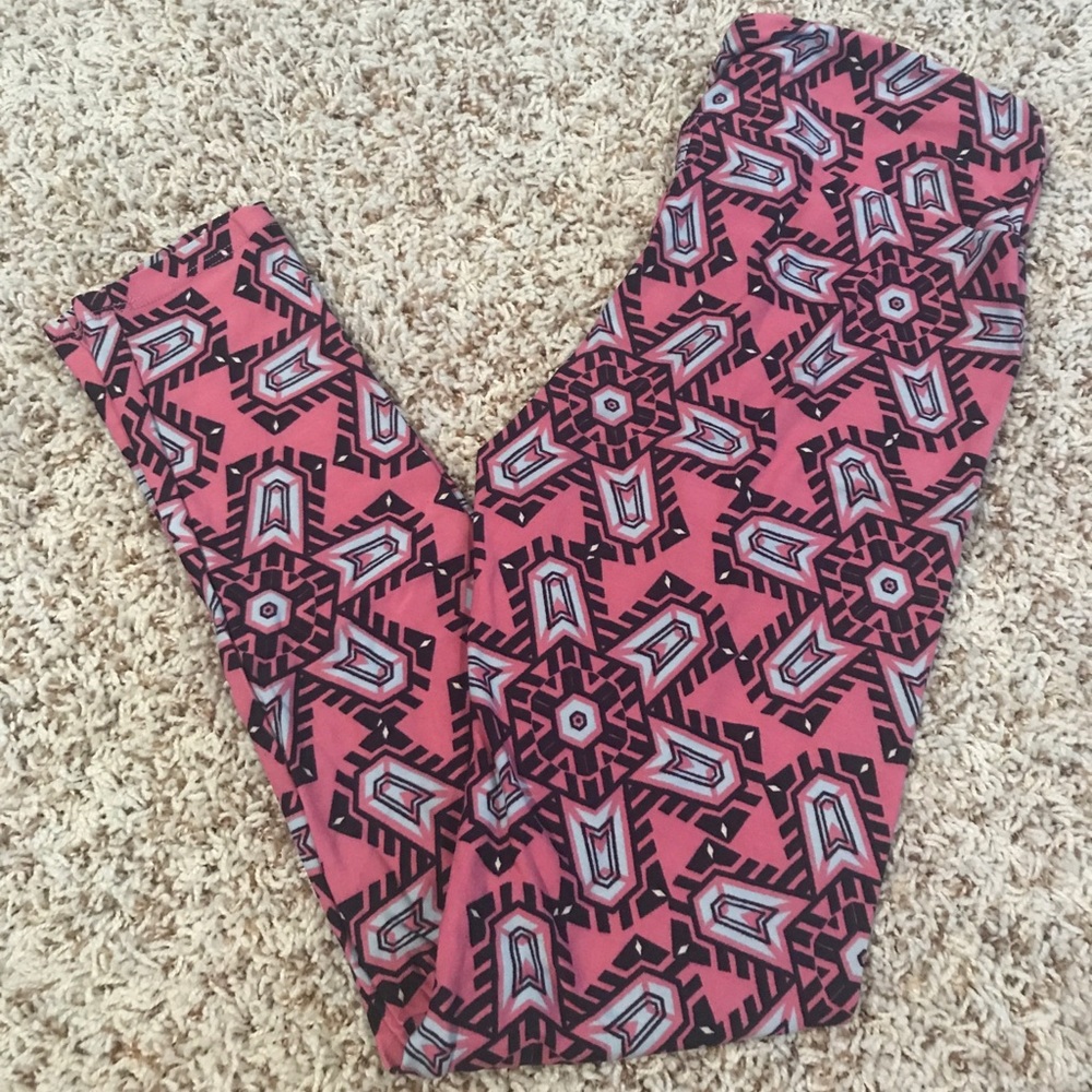 NWOT LulaRoe OS Leggings
